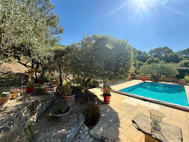 Vente Villa 6 pièces 150 m2 Nyons