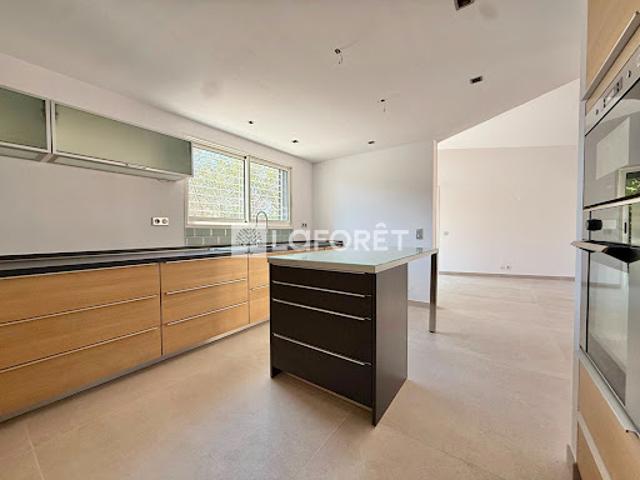 Vente Villa 6 pièces 150 m2 Saint Estève