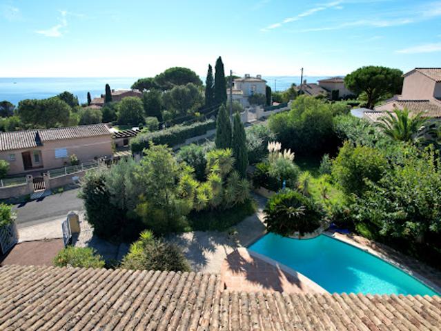 Vente Villa 6 pièces 150 m2 Sainte Maxime