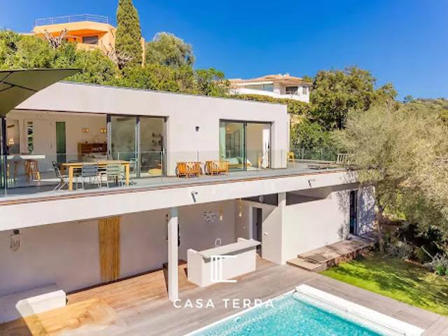 Vente Villa 6 pièces 150 m2 Sainte lucie de porto vecchio