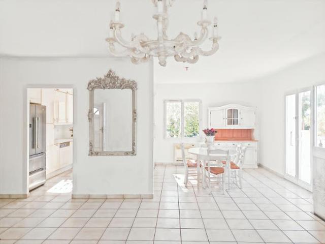 Vente Villa 6 pièces 151 m2 Tavernes