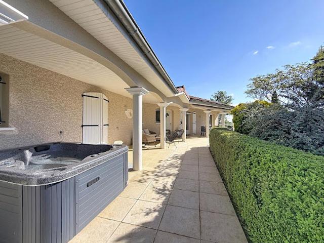 Vente Villa 6 pièces 155 m2 Saint Martin la Plaine