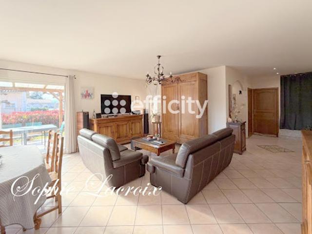 Vente Villa 6 pièces 156.05 m2 Anneyron