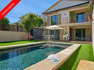Vente Villa 6 pièces 158.09 m2 Antibes
