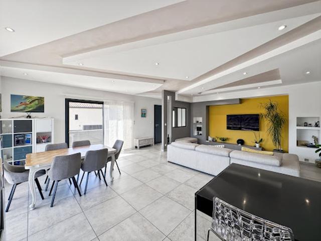 Vente Villa 6 pièces 158 m2 Lachapelle sous Aubenas