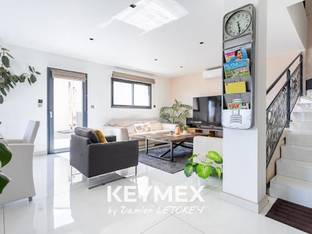 Vente Villa 6 pièces 160 m2 Clermont Ferrand