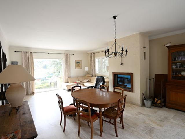 Vente Villa 6 pièces 161.46 m2 Vence