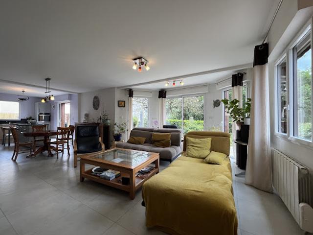Vente Villa 6 pièces 164.67 m2 Le Sel de Bretagne