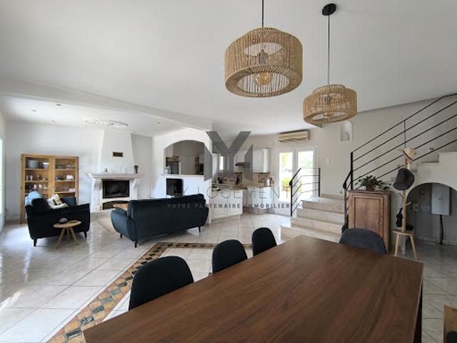 Vente Villa 6 pièces 166 m2 Roquevaire