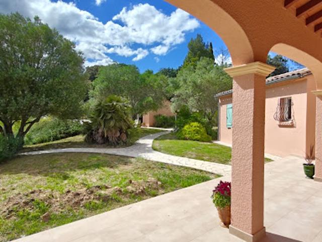 Vente Villa 6 pièces 170.7 m2 Limoux