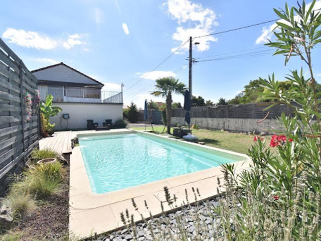 Vente Villa 6 pièces 174 m2 Villieu Loyes Mollon