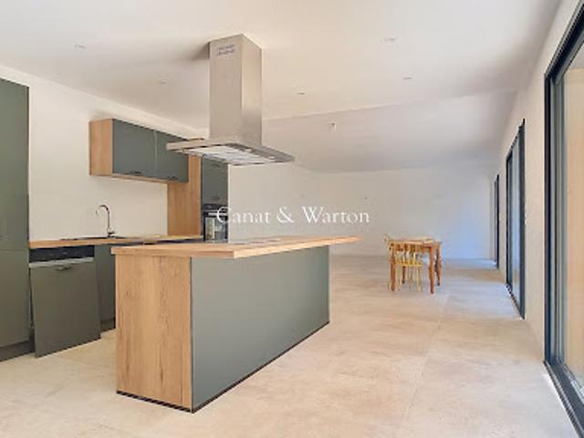 Vente Villa 6 pièces 161 m2 Saint raphael