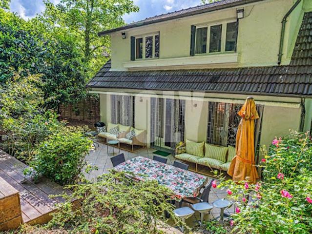Vente Villa 6 pièces 175 m2 Pantin
