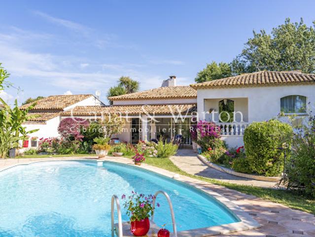 Vente Villa 6 pièces 180 m2 Hyeres