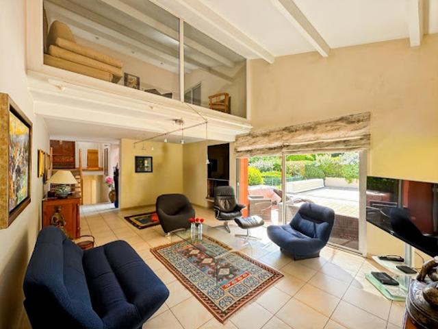 Vente Villa 6 pièces 180 m2 Vieille Toulouse