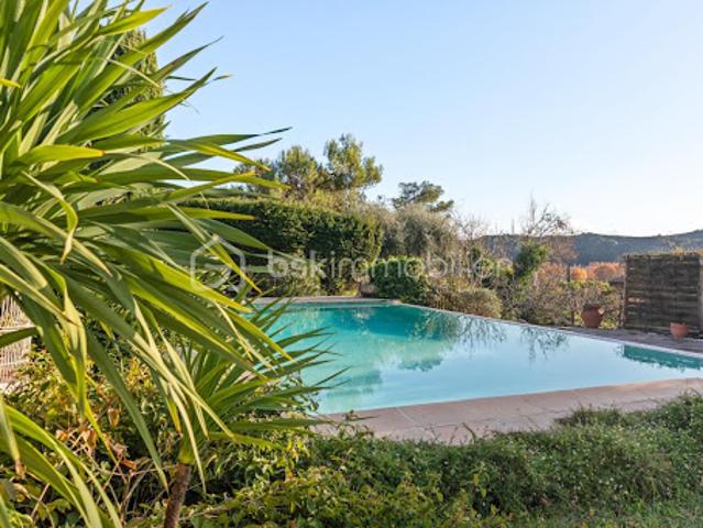 Vente Villa 6 pièces 180 m2 Villeneuve Loubet