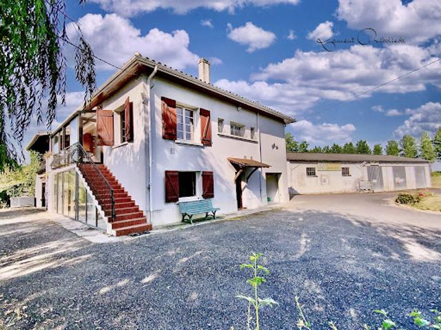 Vente Villa 6 pièces 181.75 m2 Agen