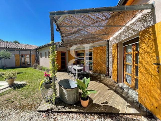 Vente Villa 6 pièces 188 m2 Rochegude