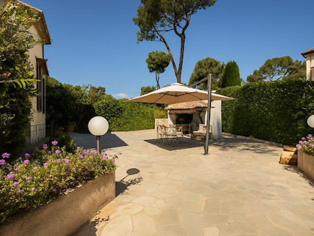 Vente Villa 6 pièces 190 m2 Antibes