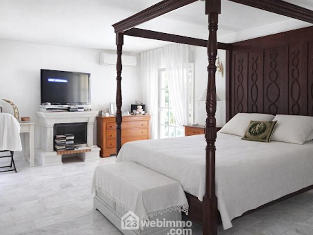 Vente Villa 6 pièces 190 m2 Le Thoronet