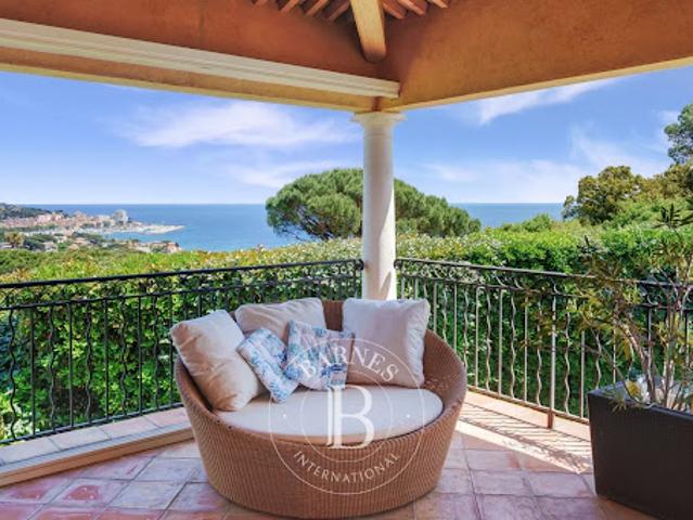 Vente Villa 6 pièces 195 m2 Sainte Maxime