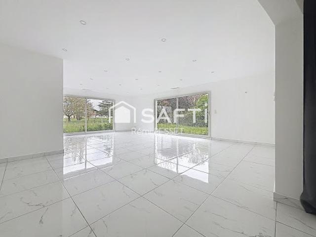 Vente Villa 6 pièces 200 m2 Castelsarrasin