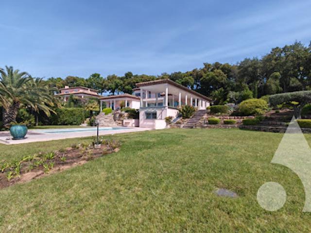 Vente Villa 6 pièces 200 m2 Sainte Maxime