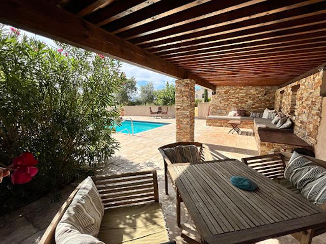Vente Villa 6 pièces 200 m2 Vidauban
