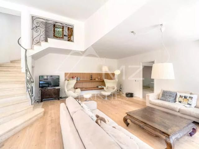 Vente Maison 6 pièces 203 m2 Cannes
