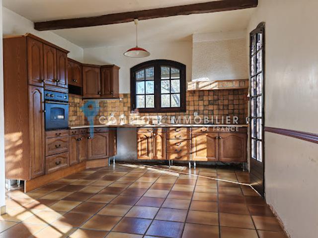 Vente Villa 6 pièces 203 m2 Saint Martin de Londres