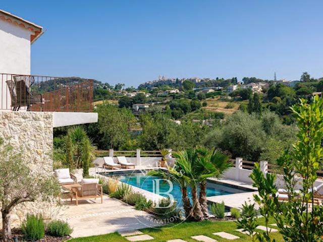Vente Villa 6 pièces 205 m2 Saint paul de Vence