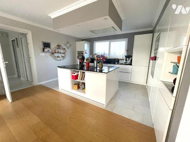 Vente Villa 6 pièces 208.74 m2 Tilloy lez Marchiennes