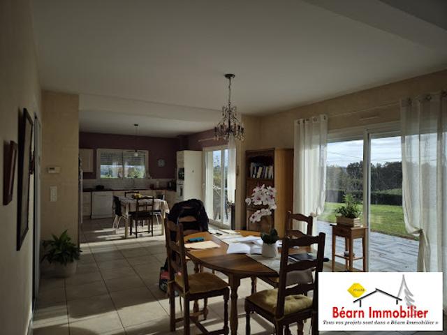 Vente Villa 6 pièces 210 m2 Sauveterre de Béarn