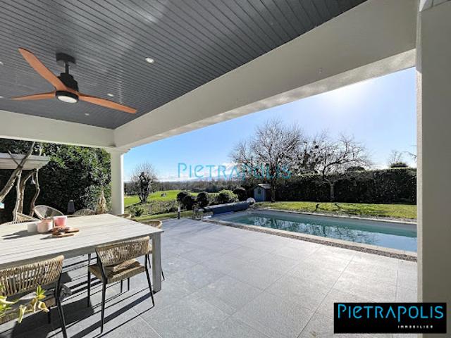 Vente Villa 6 pièces 222.43 m2 Morancé