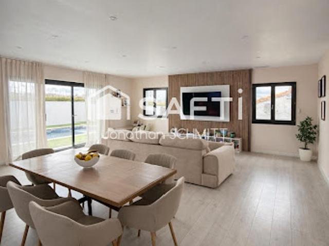Vente Villa 6 pièces 222 m2 Cazilhac