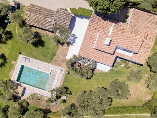 Vente Villa 6 pièces 225 m2 Châteauneuf Grasse