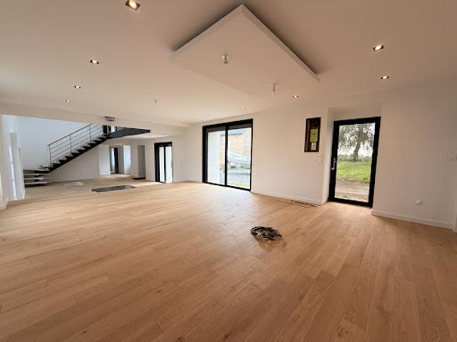 Vente Villa 6 pièces 225 m2 Saint Gilles