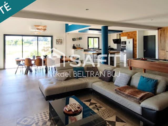 Vente Villa 6 pièces 226 m2 Montbazin