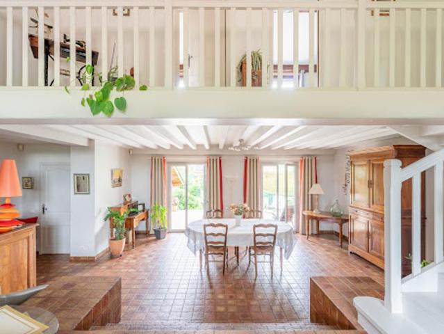 Vente Villa 6 pièces 243 m2 Belleville