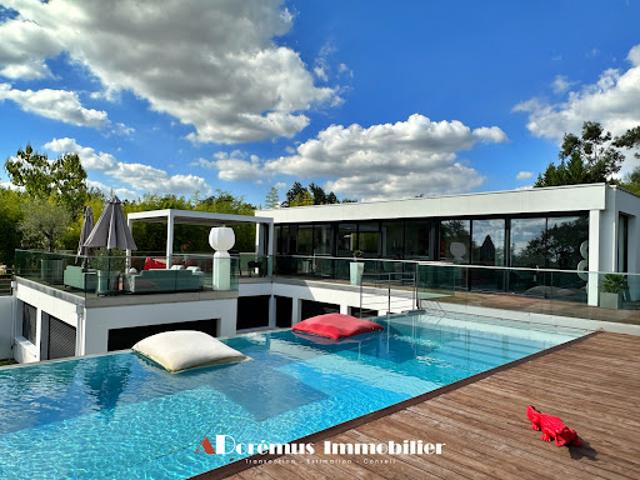 Vente Villa 6 pièces 250 m2 Bouliac