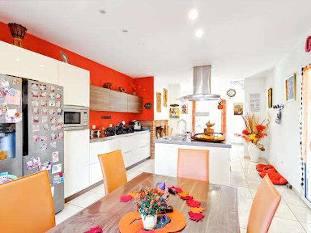 Vente Villa 6 pièces 250 m2 Saint Rustice