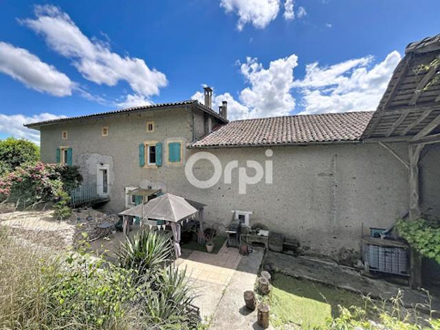 Vente Villa 6 pièces 251 m2 Beauchalot