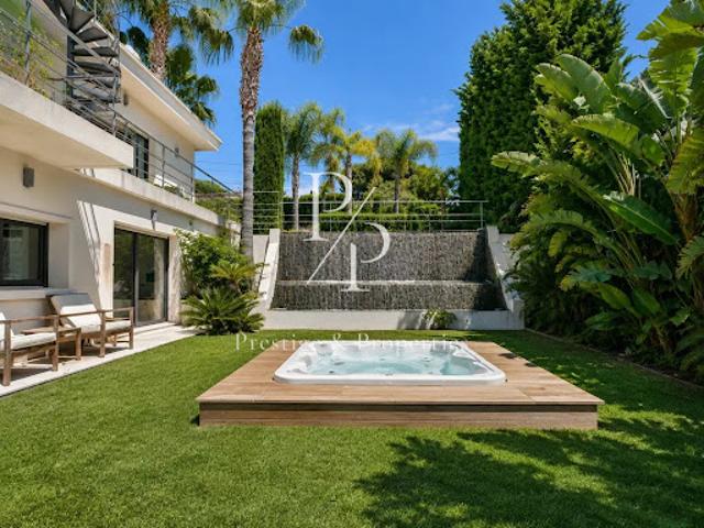 Vente Villa 6 pièces 260 m2 Cannes