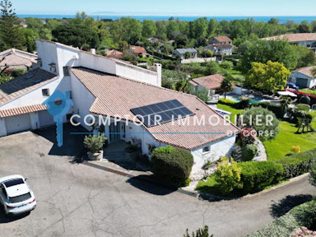 Vente Villa 6 pièces 262.7 m2 San Nicolao