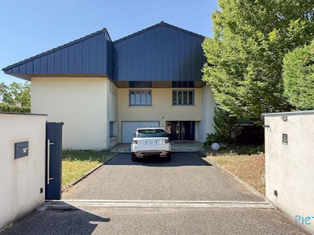 Vente Villa 6 pièces 265 m2 Dagneux