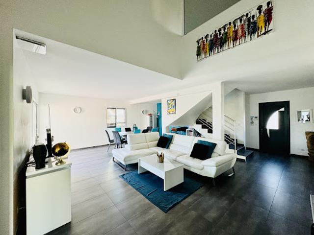 Vente Villa 6 pièces 289 m2 Saint jean de vedas