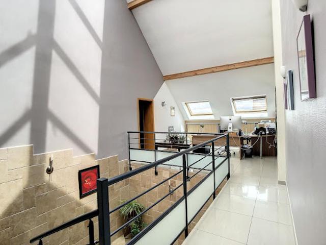 Vente Villa 6 pièces 299 m2 Saint Bernard