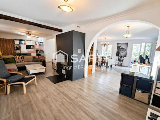 Vente Villa 6 pièces 310 m2 Nattages