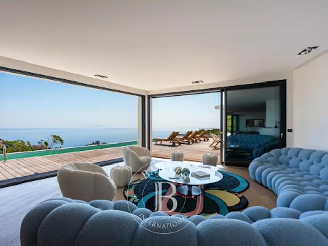 Vente Villa 7 pièces 415 m2 Bastia