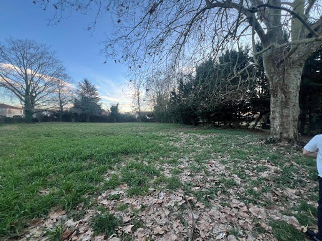 Vente Villa 7 pièces 451.47 m2 Aurensan